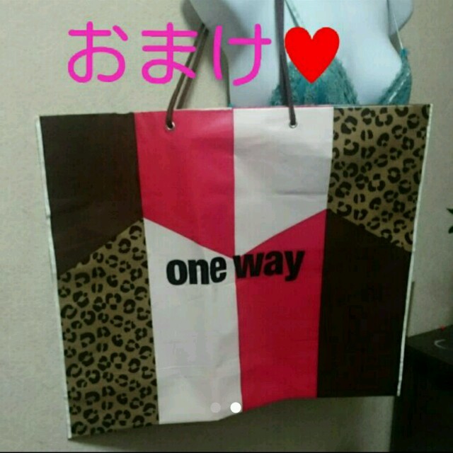 one*way(ワンウェイ)のone way  限定ショッパー レディースのバッグ(ショップ袋)の商品写真