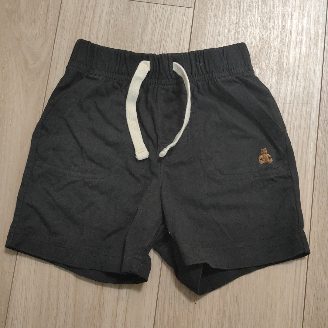 GAP(ギャップ)のgap ショートパンツ　90 キッズ/ベビー/マタニティのキッズ服男の子用(90cm~)(パンツ/スパッツ)の商品写真