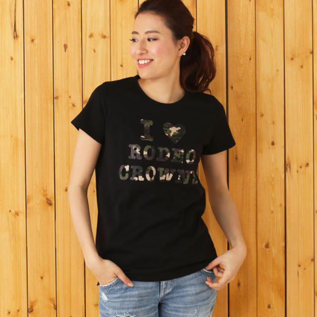 RODEO CROWNS WIDE BOWL(ロデオクラウンズワイドボウル)のロデオクラウンズ☆Tシャツ レディースのトップス(Tシャツ(半袖/袖なし))の商品写真