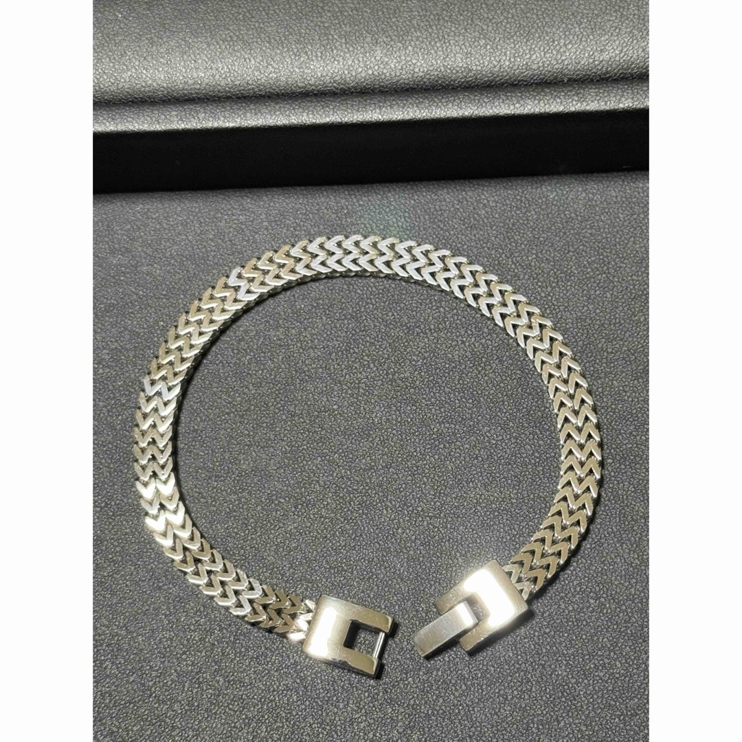 【9】中折れ式 ブレスレット メンズのアクセサリー(ブレスレット)の商品写真