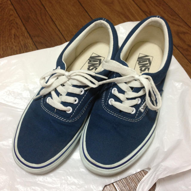 Vans Vans 紺スニーカーの通販 By 質問逃げはおやめください ヴァンズならラクマ Vans Vans 紺スニーカーの通販 By 質問逃げはおやめください ヴァンズならラクマ