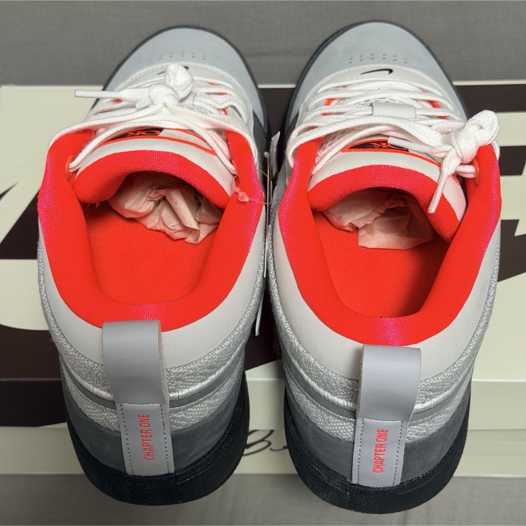 NIKE(ナイキ)の新品未使用 Nike Book 1 "Solar Red" メンズの靴/シューズ(スニーカー)の商品写真