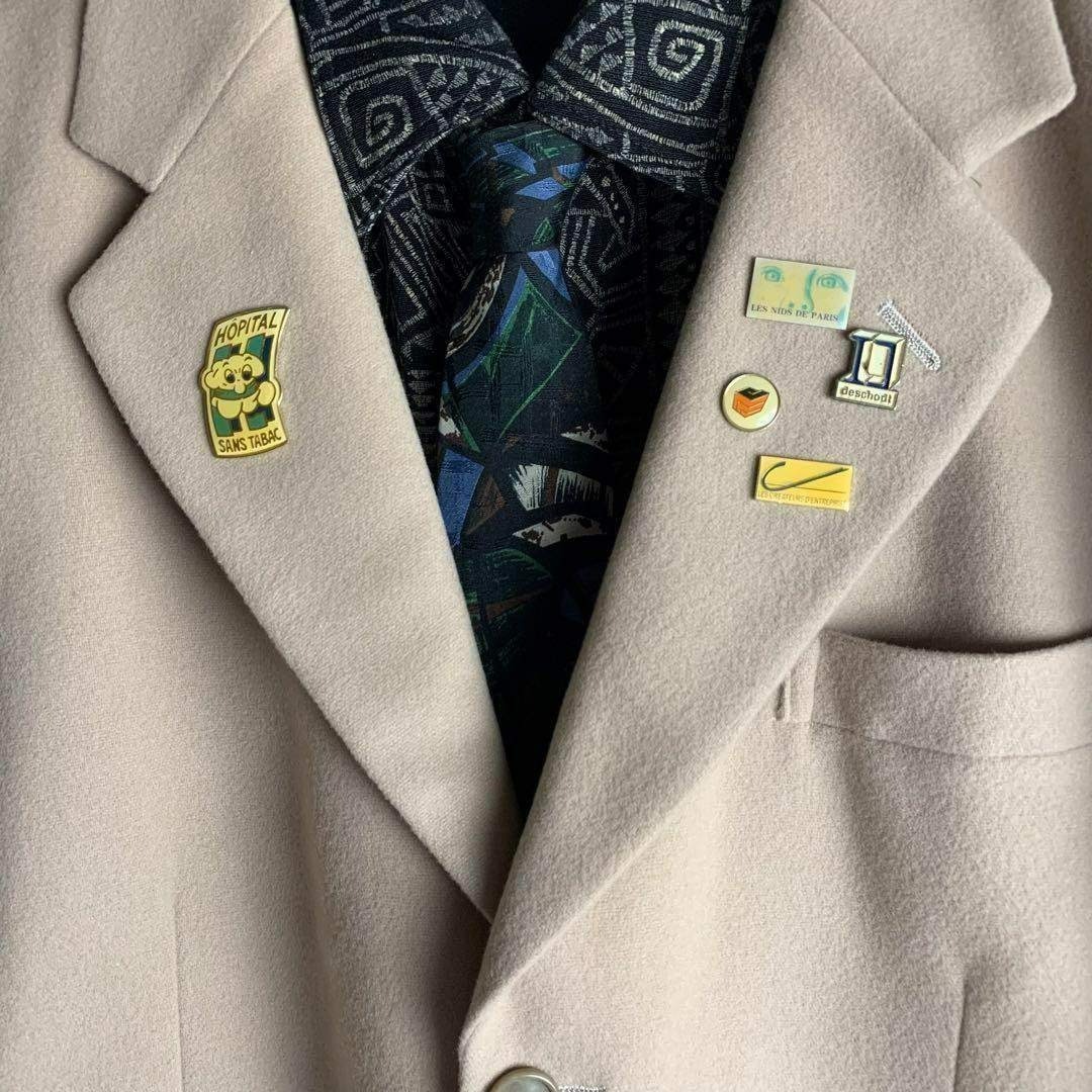 セット売り ジャケット カシミヤ混 くすみクリーム 総柄ネクタイシャツ おしゃれ メンズのジャケット/アウター(テーラードジャケット)の商品写真