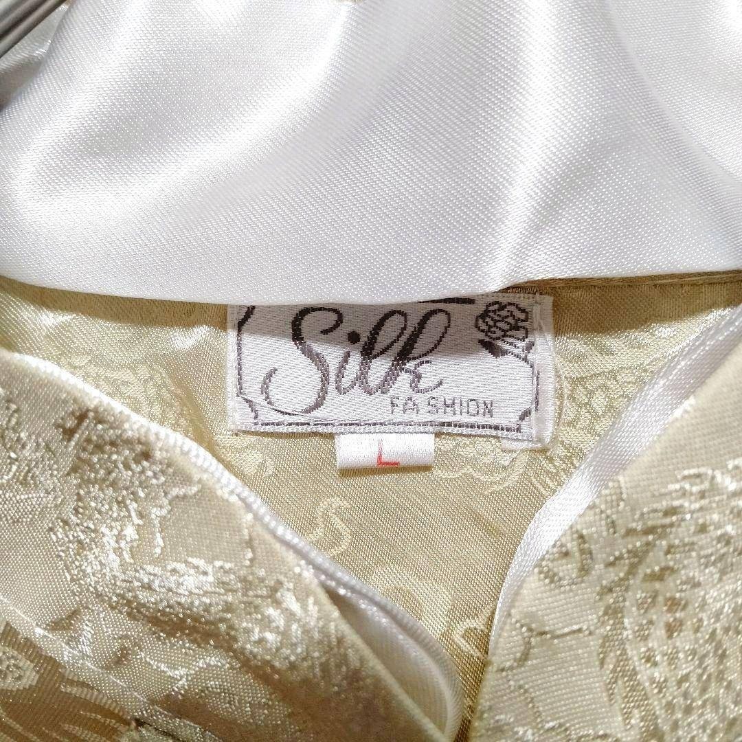 VINTAGE(ヴィンテージ)のタグ付き未使用 カンフーシャツ チャイナシャツ チャイボタン 総柄 光沢あり L メンズのトップス(シャツ)の商品写真