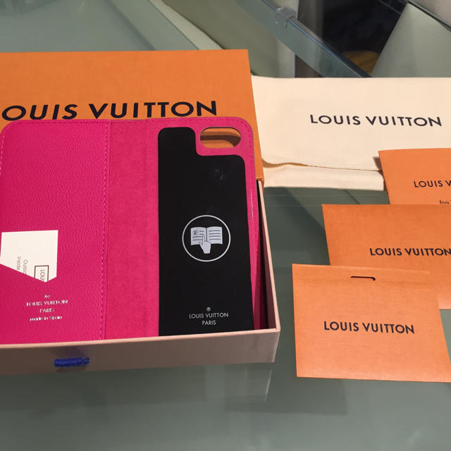 LOUIS VUITTON(ルイヴィトン)の新品未開封★早い者勝ち！ルイヴィトン iPhoneケース フォリオ ガレ 希少 スマホ/家電/カメラのスマホアクセサリー(モバイルケース/カバー)の商品写真