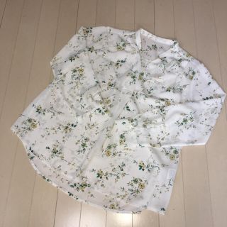 ヴィス(ViS)の☆美品☆vis フラワープリントスキッパーシャツ(シャツ/ブラウス(長袖/七分))