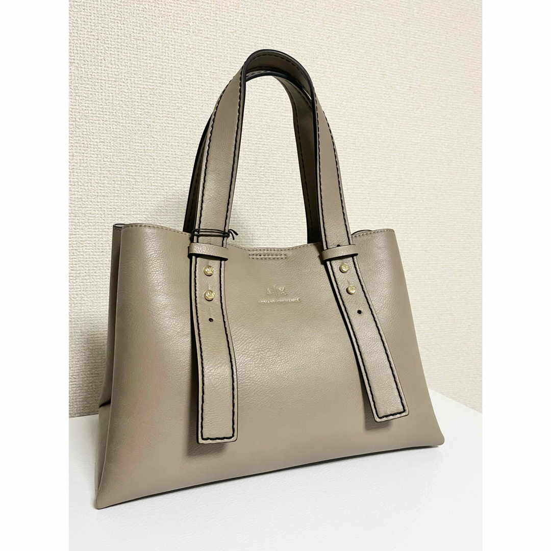 ARMANI EXCHANGE(アルマーニエクスチェンジ)の【新品タグ付き】ARMANI EXCHANGE アルマーニエクスチェンジ 鞄 レディースのバッグ(ハンドバッグ)の商品写真