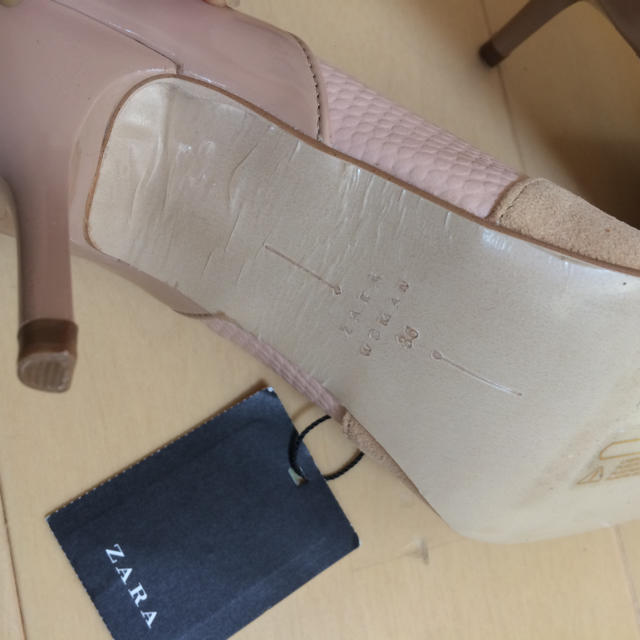 ZARA(ザラ)のhimeronさま専用！zara 新品！パンプス 36 レディースの靴/シューズ(ハイヒール/パンプス)の商品写真