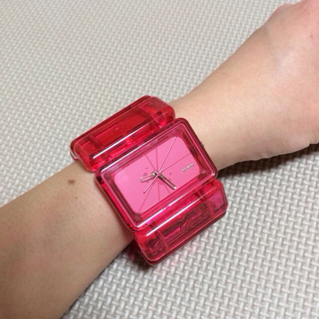 NIXON(ニクソン)のnixon watch Red レディースのファッション小物(腕時計)の商品写真