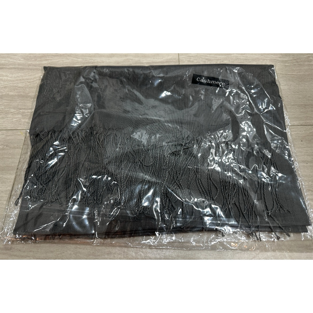 【グレー】ストール カシミヤ 大判 無地 ふんわり シンプル ひざ掛け  レディースのファッション小物(ストール/パシュミナ)の商品写真