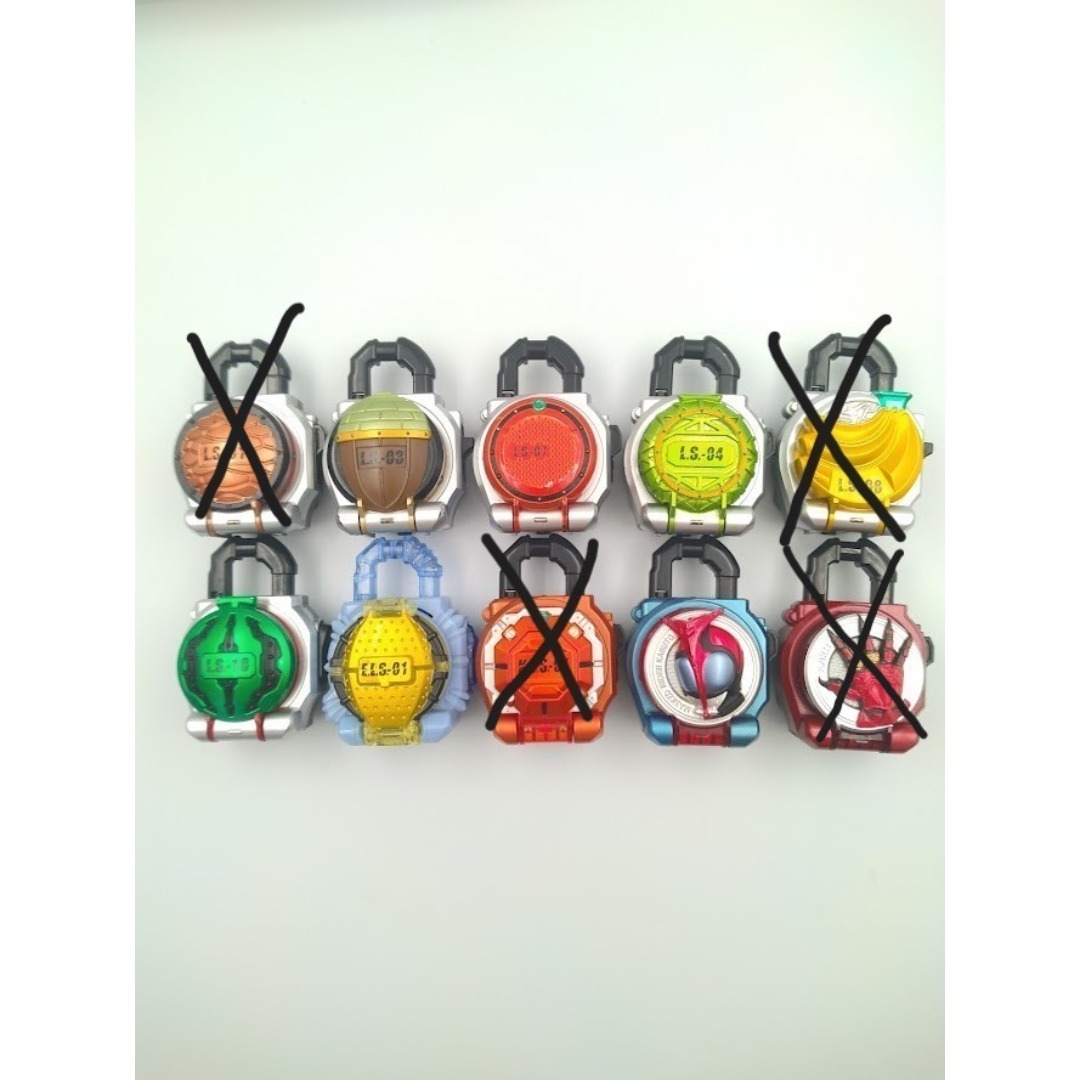 仮面ライダー鎧武/ガイム ロックシード ガシャポン中古品 6個セット  エンタメ/ホビーのおもちゃ/ぬいぐるみ(キャラクターグッズ)の商品写真