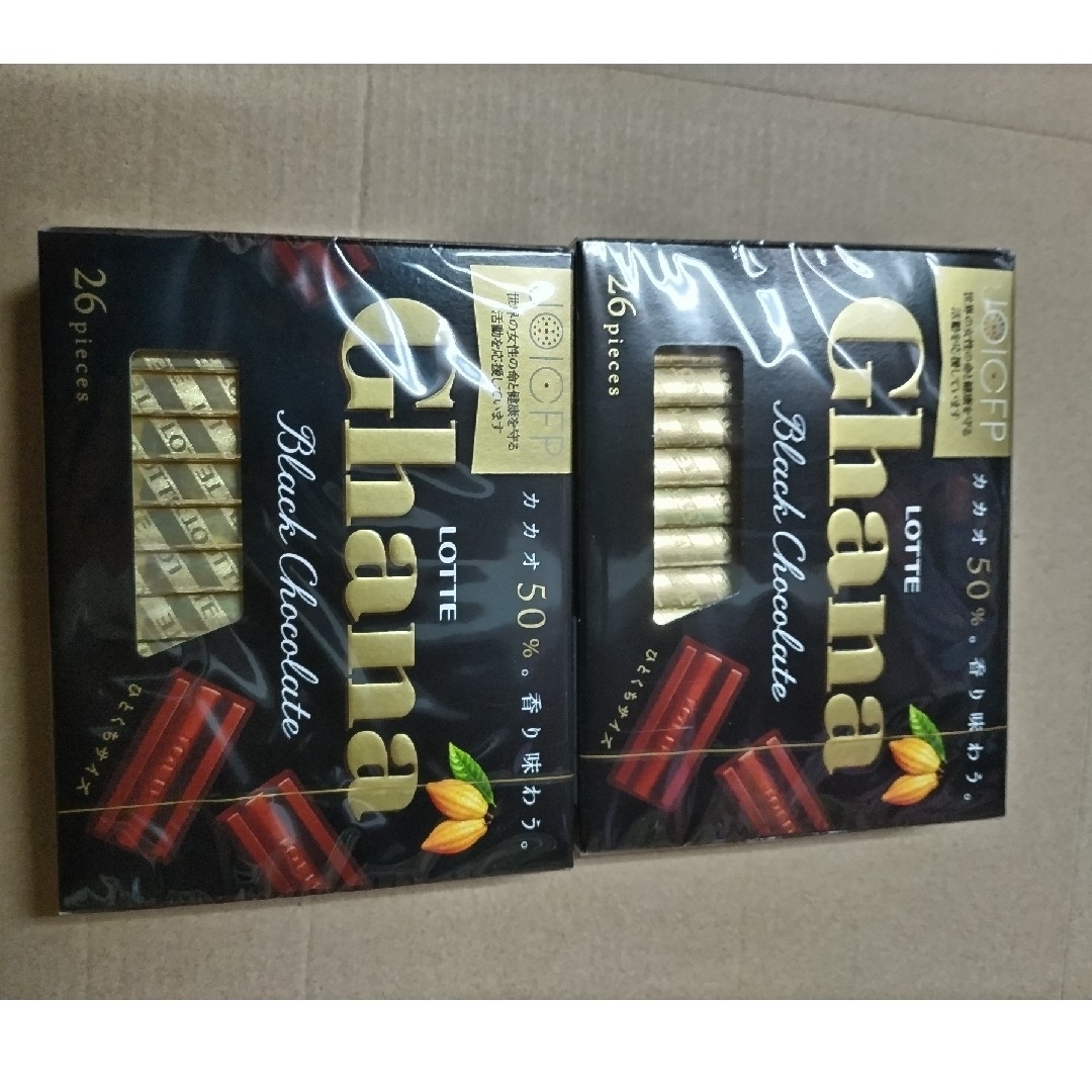 ロッテ チョコレート お菓子 LOTTE ブラックチョコレート 食品/飲料/酒の食品(菓子/デザート)の商品写真