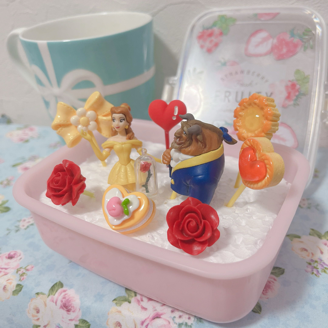 ディズニー 美女と野獣 ベル ランチピック お弁当ピック!! インテリア/住まい/日用品のキッチン/食器(弁当用品)の商品写真