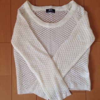 バックス(BACKS)のBACKS white knit(ニット/セーター)