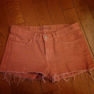 値下げ!!半額4000→2000円(ショートパンツ)