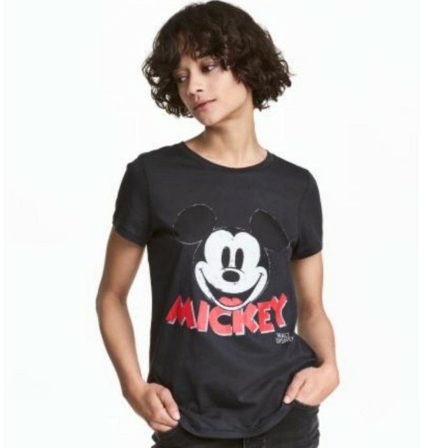 H&M(エイチアンドエム)のSNS大人気 完売 H&M ミッキー プリントジャージtops レディースのトップス(Tシャツ(半袖/袖なし))の商品写真