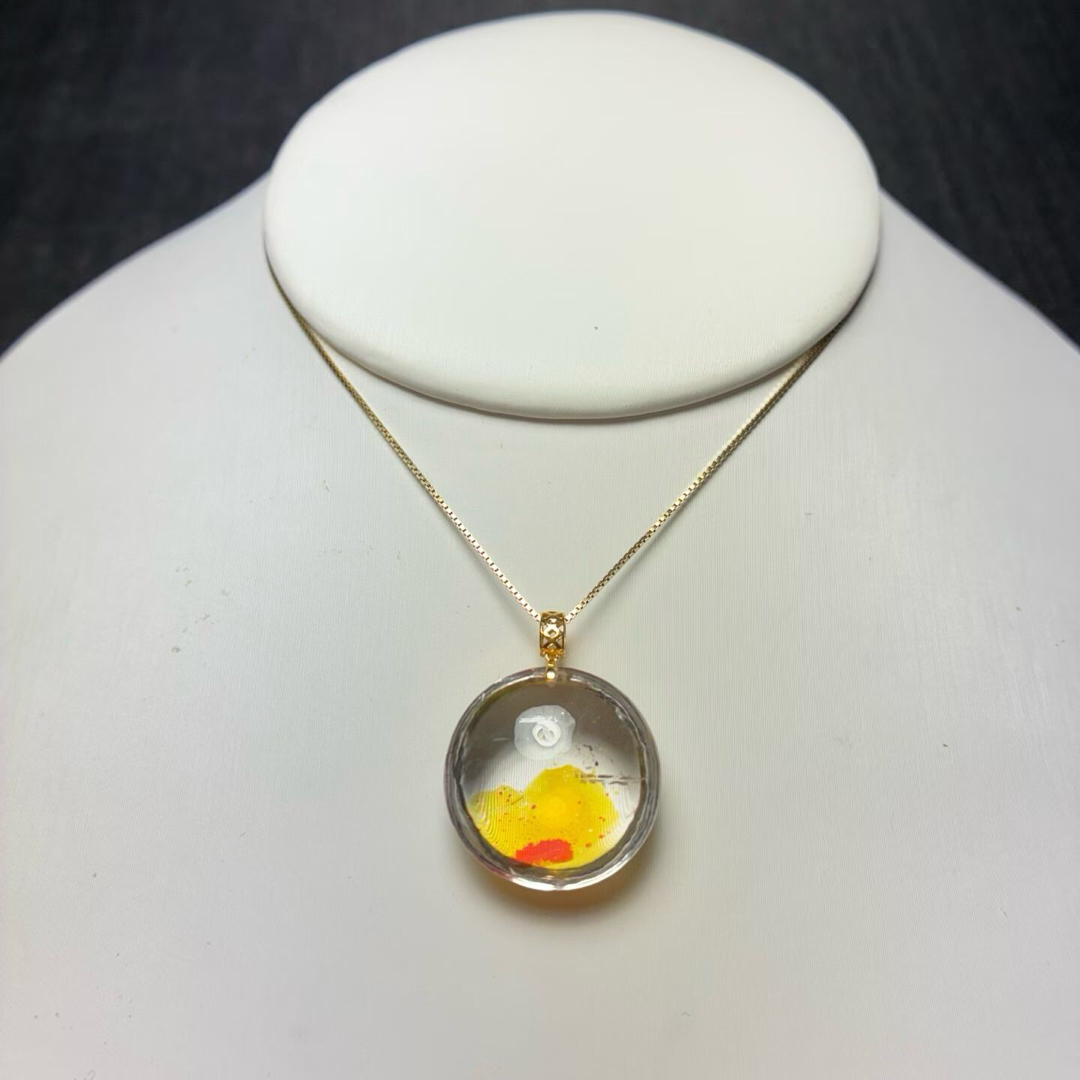 ⭐︎【高級】オーロラクォーツ ペンダントトップ k18 4.7g レディースのアクセサリー(ネックレス)の商品写真