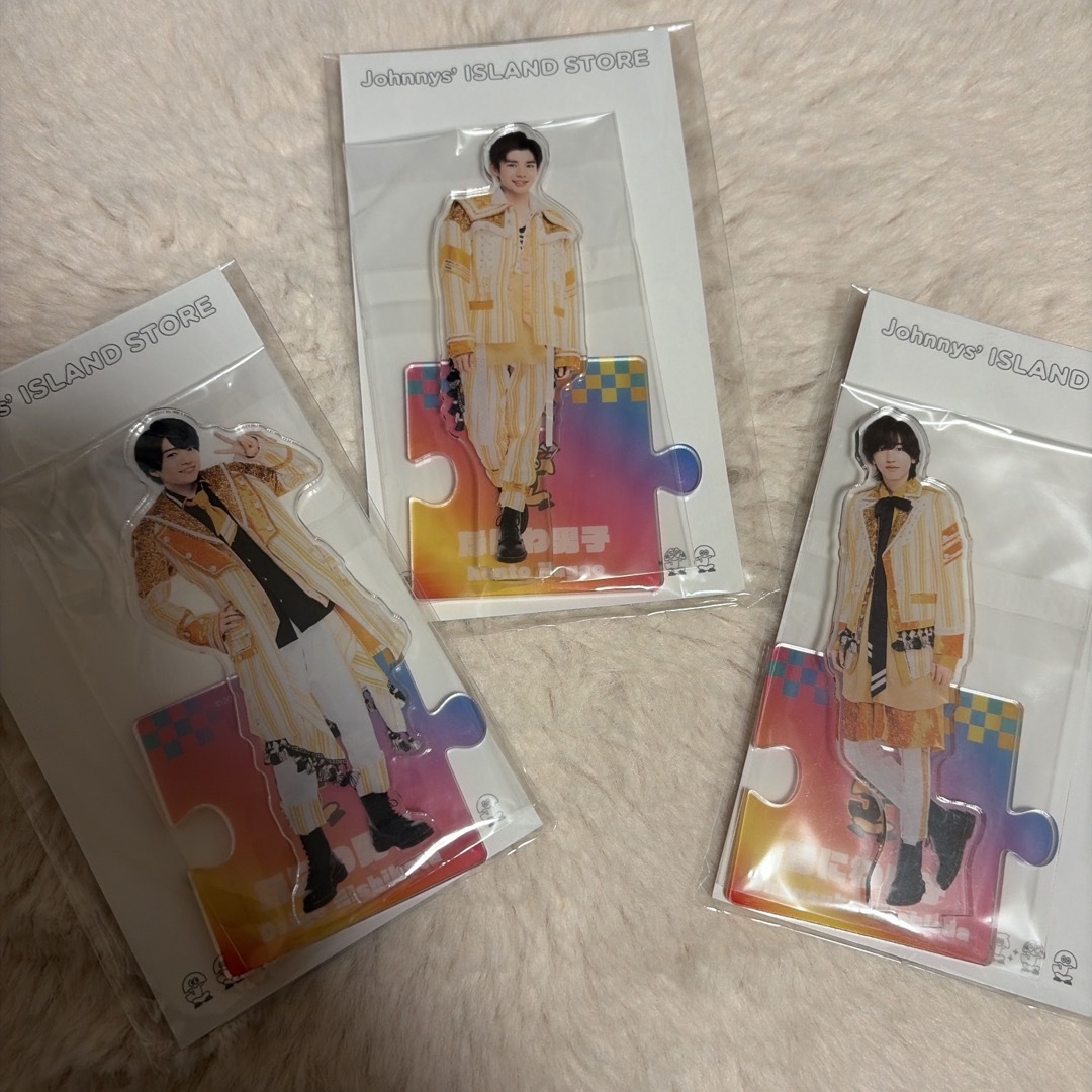 Johnny's(ジャニーズ)のなにわ男子　西畑大吾　長尾謙杜　道枝駿佑アクリルスタンド エンタメ/ホビーのタレントグッズ(アイドルグッズ)の商品写真