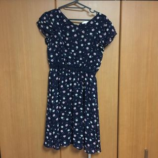 トッコ(tocco)のtocco 花柄シフォンワンピース 半袖(ひざ丈ワンピース)