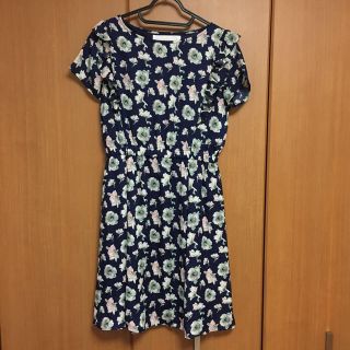 トッコ(tocco)の！tocco 半袖 花柄ワンピース ネイビー(ひざ丈ワンピース)