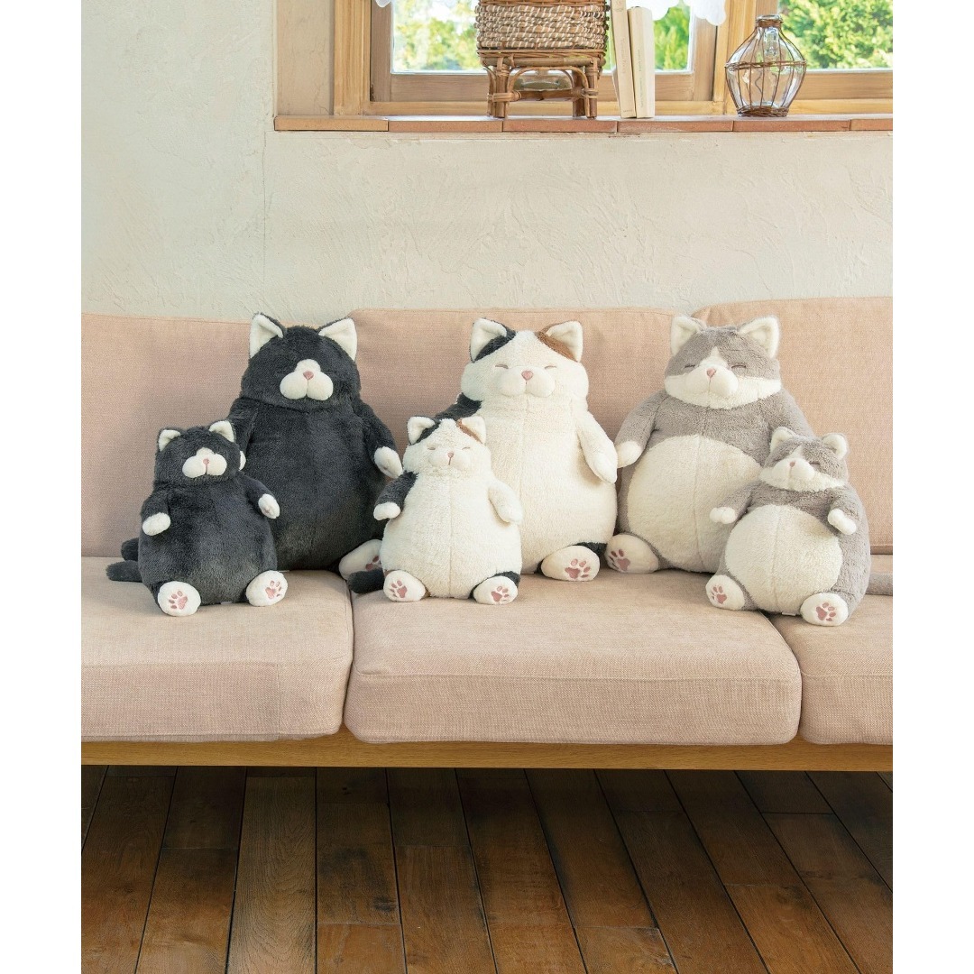 【在庫処分】りぶはあと 抱き枕 ねこ肯定感 みけねこのさんま Lサイズ(全長約3 インテリア/住まい/日用品の寝具(枕)の商品写真