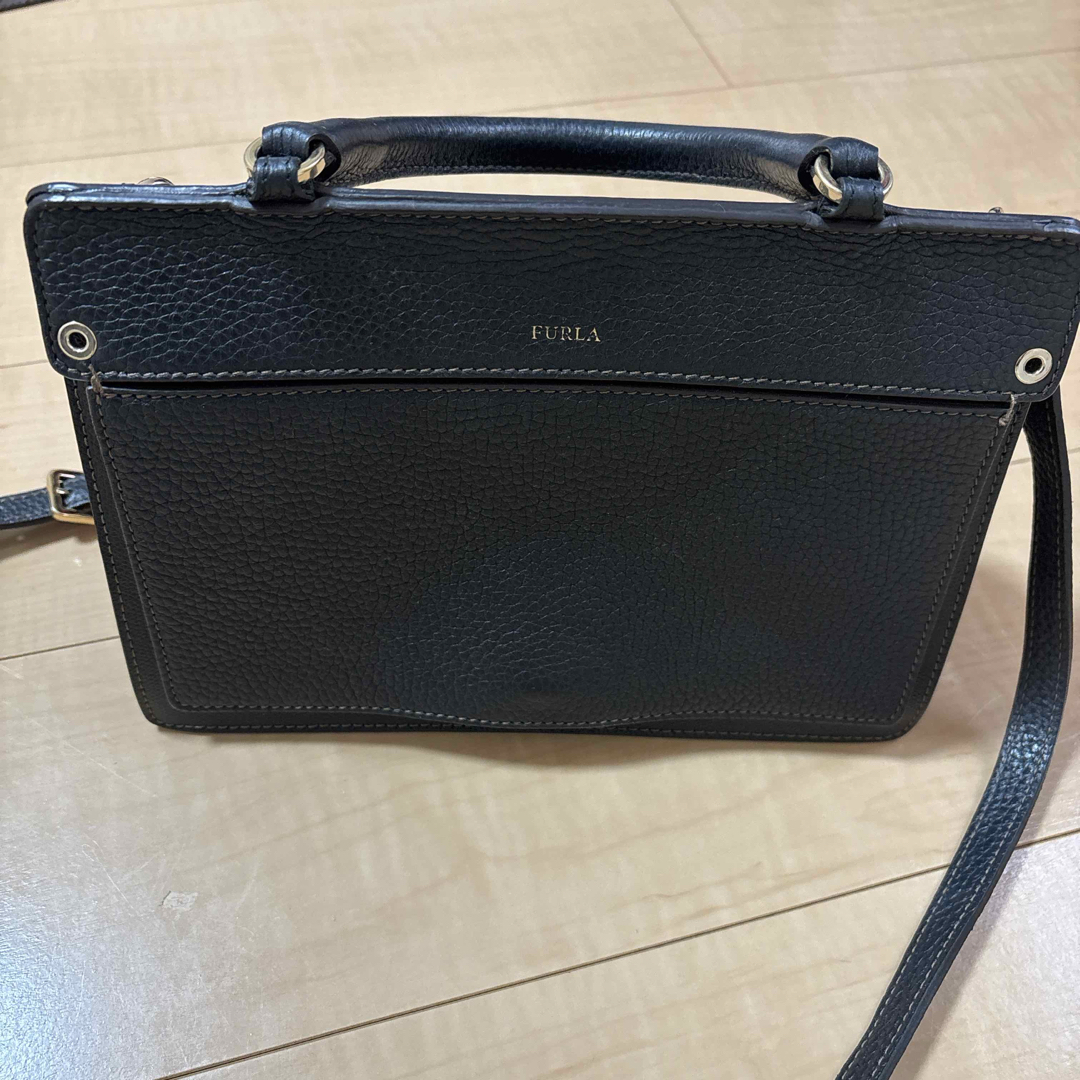 FURLA(フルラ)のFURLA 黒 ショルダー ハンドバッグ レディースのバッグ(ハンドバッグ)の商品写真