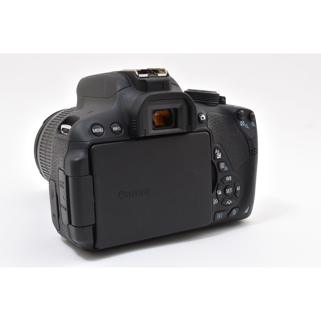 Canon(キヤノン)のデジタル一眼レフカメラ/CANON EOS Kiss X7i標準レンズセット スマホ/家電/カメラのカメラ(デジタル一眼)の商品写真