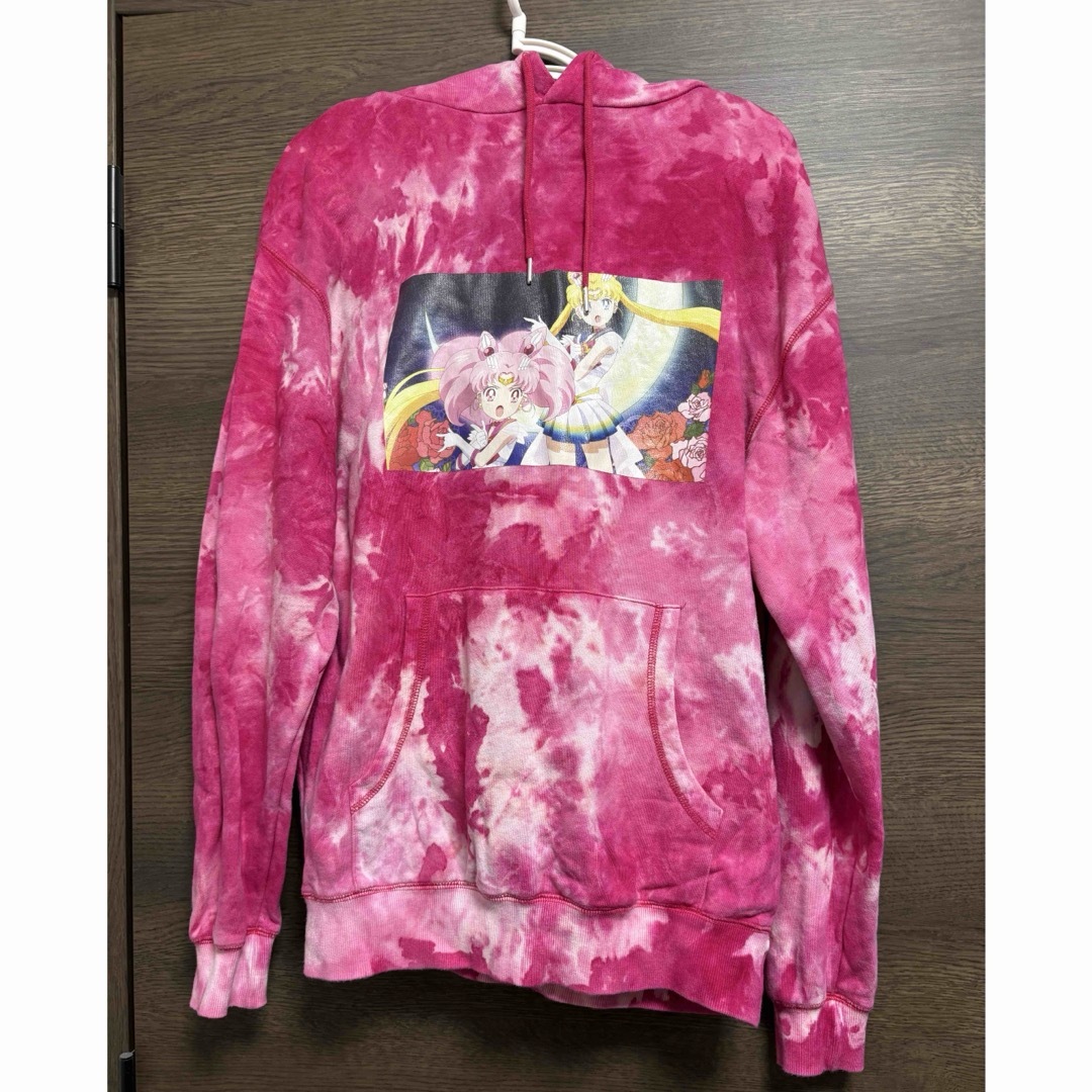 jouetie(ジュエティ)のjouetie パーカー セーラームーン レディースのトップス(パーカー)の商品写真
