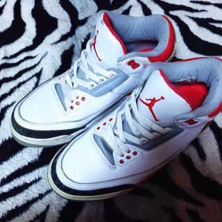 ナイキ(NIKE)のNIKE AIR JORDAN 3(スニーカー)