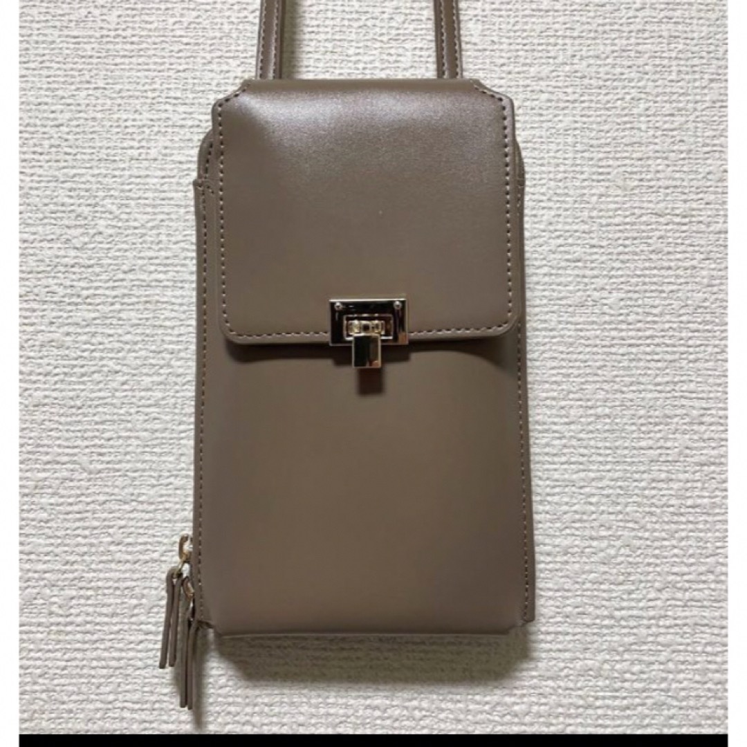 23区(ニジュウサンク)の23区 ショルダーポーチ レディースのバッグ(ショルダーバッグ)の商品写真