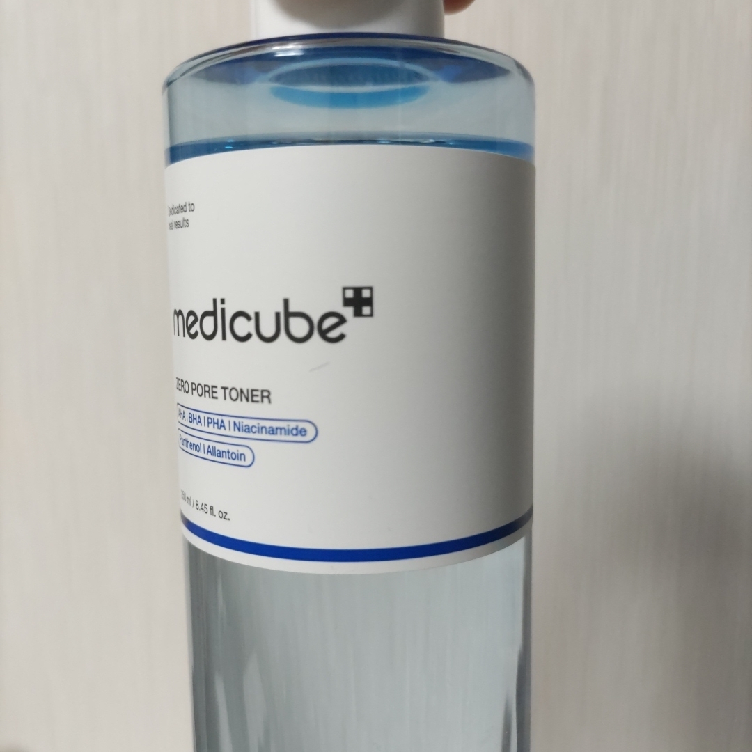 メディキューブ ゼロ毛穴セット コスメ/美容のスキンケア/基礎化粧品(ゴマージュ/ピーリング)の商品写真