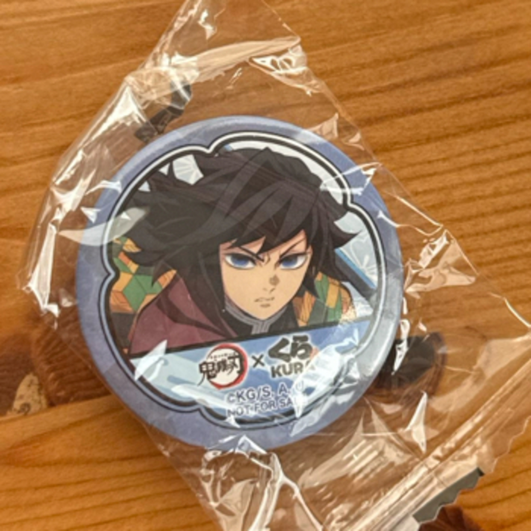 鬼滅の刃(キメツノヤイバ)の鬼滅の刃 缶バッチ 冨岡義勇 水柱 エンタメ/ホビーのアニメグッズ(バッジ/ピンバッジ)の商品写真