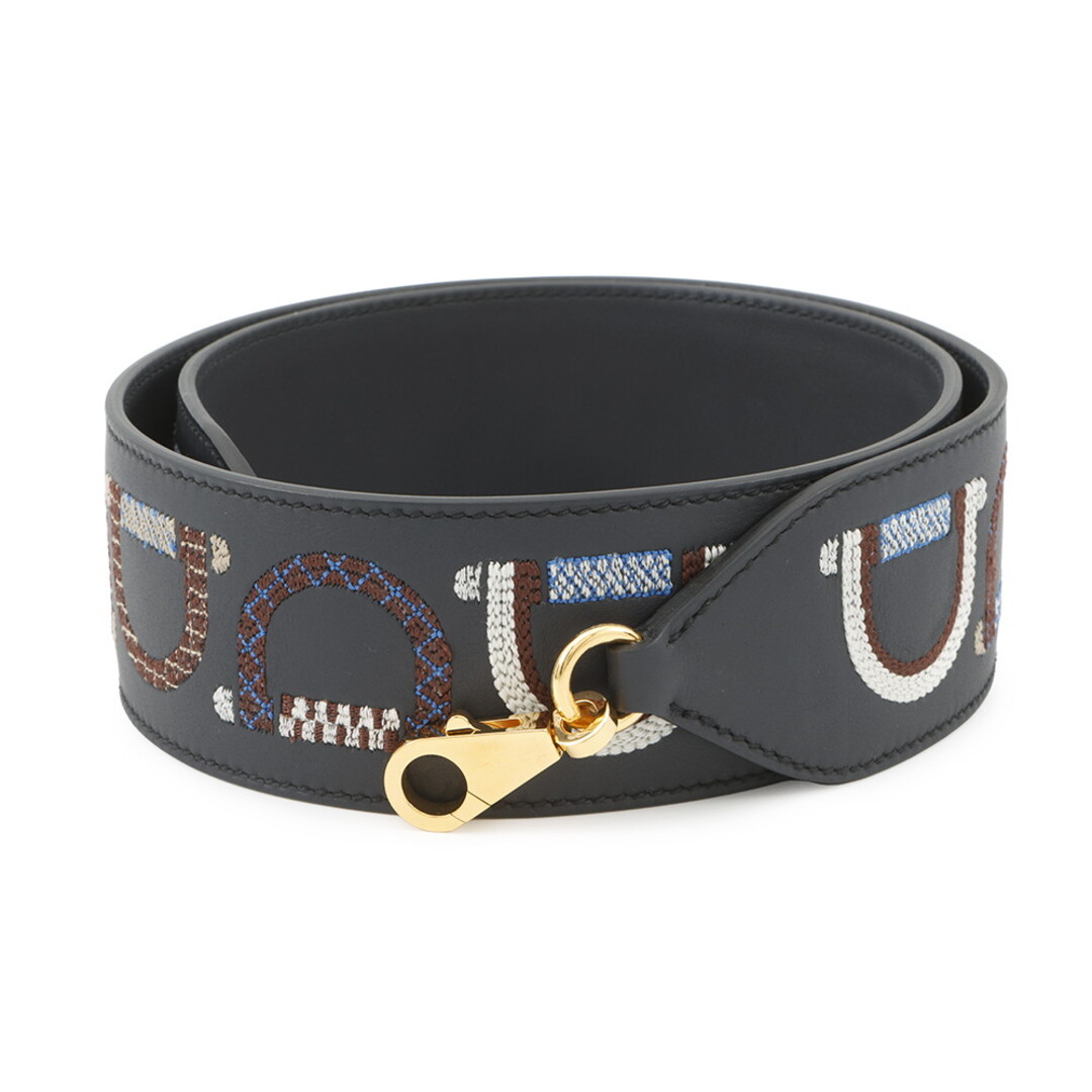 HERMES(エルメス)のエルメス ショルダーストラップ バンドリエール 刺繍 ブルーインディゴ/ブルーサフィール/ゴールド金具 スイフト B刻印 スマホ/家電/カメラのスマホアクセサリー(ストラップ/イヤホンジャック)の商品写真