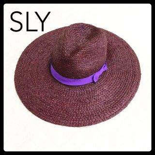 スライ(SLY)の新品タグ付 SLYつば広ハット(ハット)