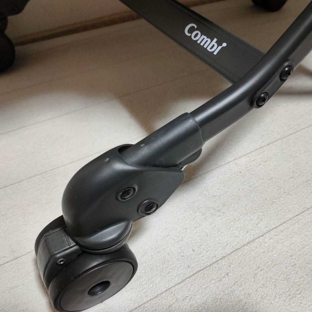 combi(コンビ)の【送料込】コンビ おまけ付 綺麗 ネムリラ オートスウィング BEDi Long キッズ/ベビー/マタニティの寝具/家具(その他)の商品写真