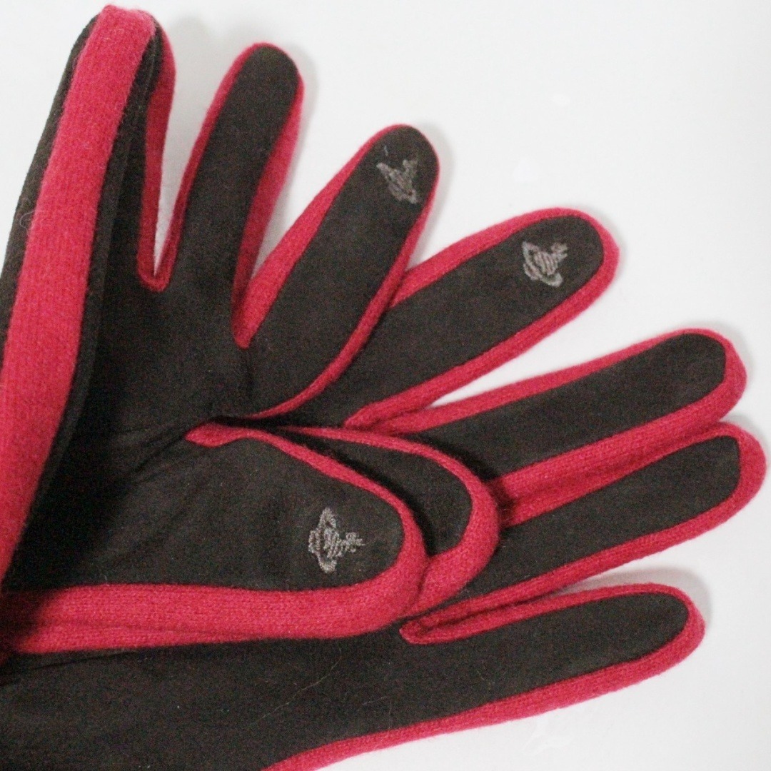 Vivienne Westwood(ヴィヴィアンウエストウッド)の未使用 ヴィヴィアンウエストウッド タッチ対応 羊革ニット 手袋 22cm 茶 レディースのファッション小物(手袋)の商品写真