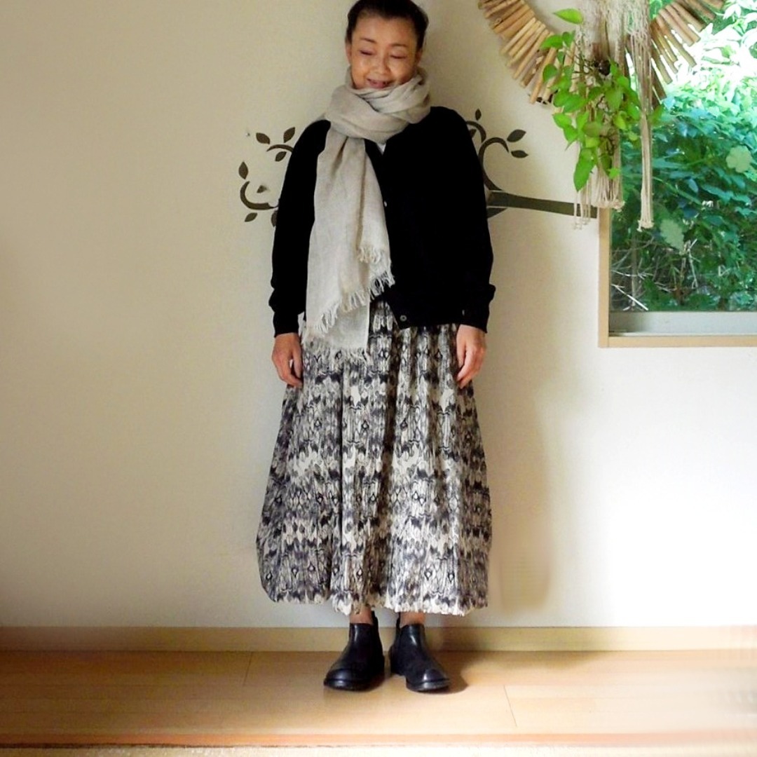 羽根パターン バルーンスカート レディースのスカート(ロングスカート)の商品写真