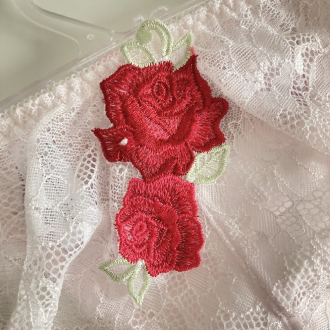 セントオードリー タンガ Mサイズ ピンク ハーフバックショーツ バックデザイン レディースの下着/アンダーウェア(ショーツ)の商品写真