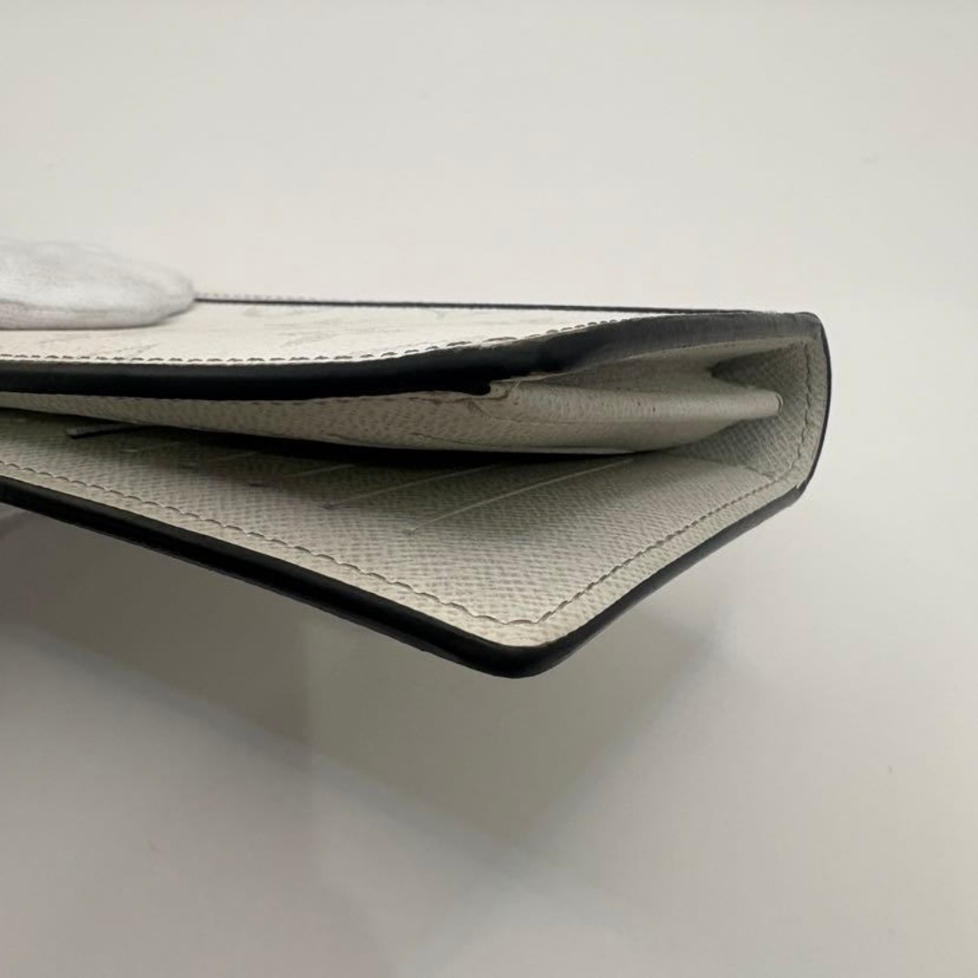 LOUIS VUITTON(ルイヴィトン)のルイヴィトン タイガラマ ポルトフォイユ ブラザ M30298 RFID メンズのファッション小物(長財布)の商品写真