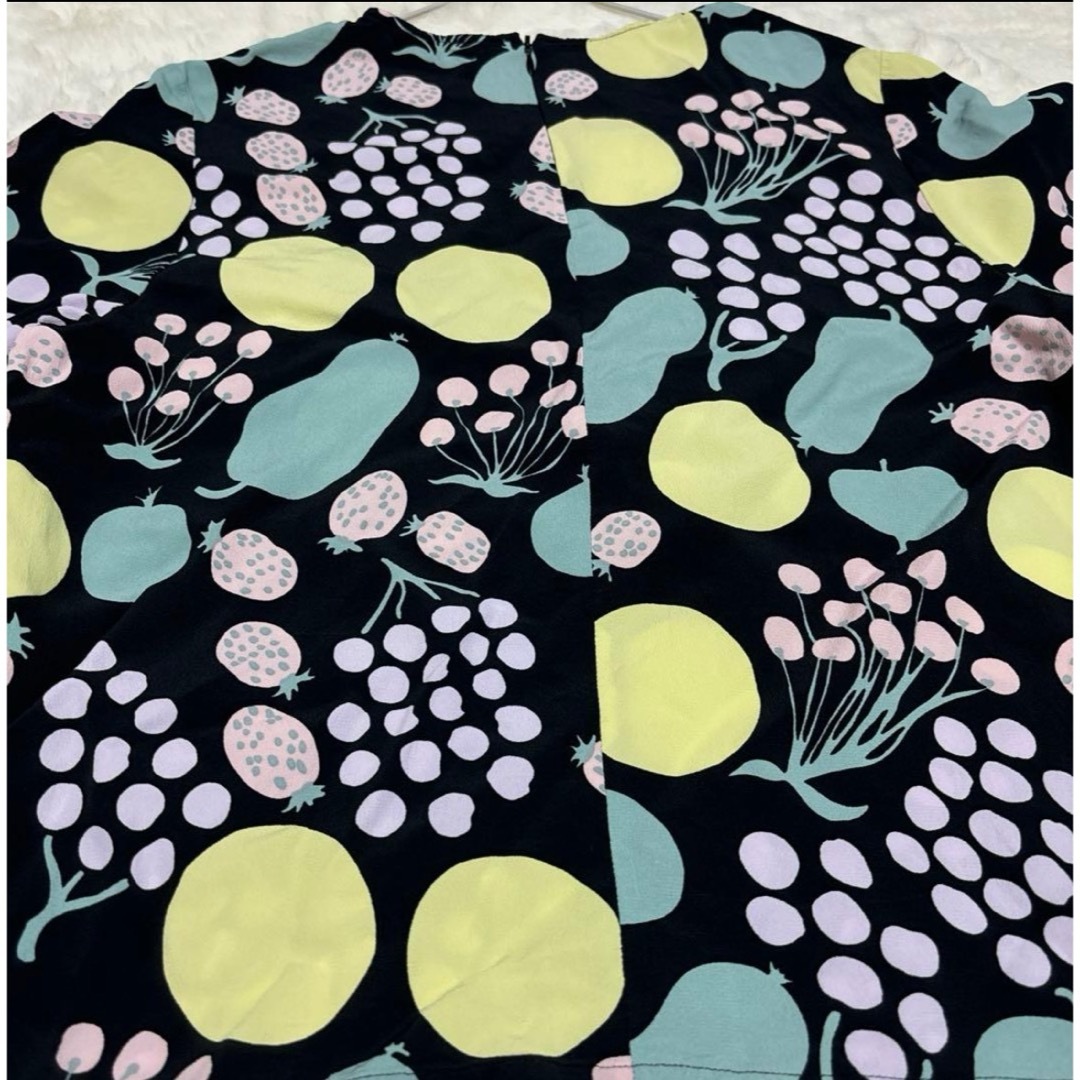 marimekko(マリメッコ)の美品 marimekko カットソー ブラウス トリ フルーツ サイズ38 レディースのトップス(カットソー(長袖/七分))の商品写真