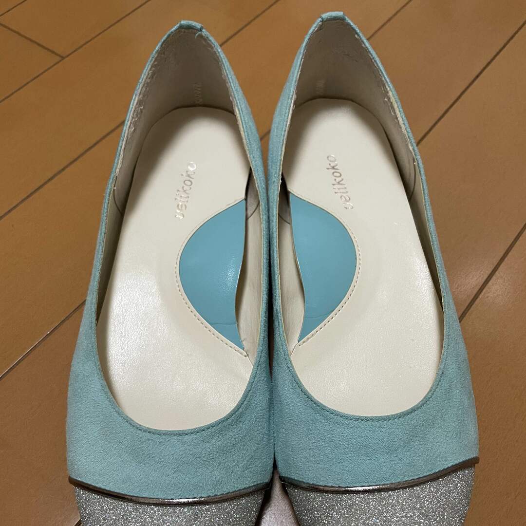 velikoko(ヴェリココ)のvelikoko ヴェリココ フラットパンプス23.5cm レディースの靴/シューズ(ハイヒール/パンプス)の商品写真