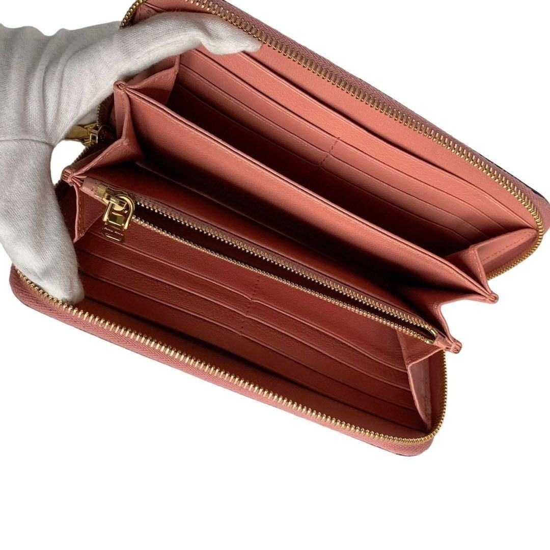 MIU MIU(ミュウミュウ)のmiumiu ミュウミュウ 長財布 財布 ラウンドファスナー レザー ロゴピンク レディースのファッション小物(財布)の商品写真