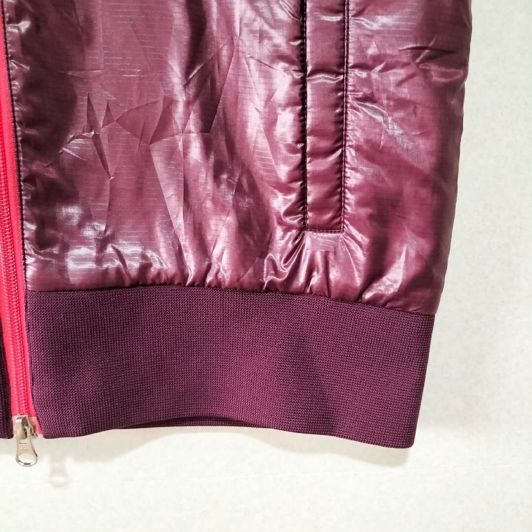 Paradiso(パラディーゾ)のPARADISO フード付きダウンベスト 【L】 収納袋付き スポーツ/アウトドアのゴルフ(ウエア)の商品写真