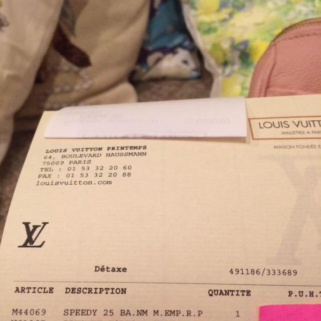 LOUIS VUITTON(ルイヴィトン)のルイヴィトン ショルダーバッグ新作 レディースのバッグ(ショルダーバッグ)の商品写真