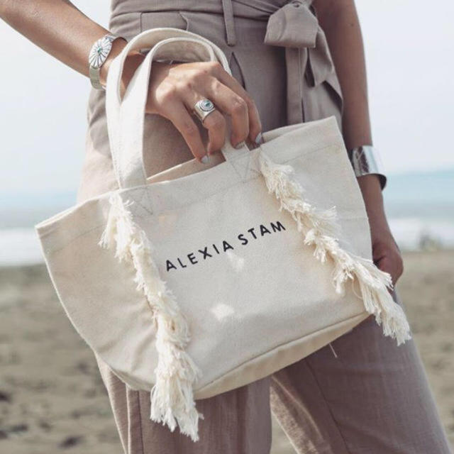 オンラインショップ】 ALEXIASTAM Beach Bag Set 2023 jsu.osubb.ro
