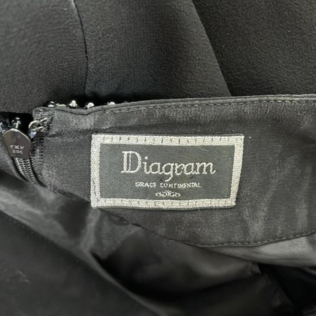 Diagram GRACE CONTINENTAL(ダイアグラム) ワンピース サイズ36 S レディース - 黒 Vネック/半袖/ひざ丈/シルク/ビジュー/ラインストーン/ビーズ/シースルー/フリル レディースのワンピース(その他)の商品写真