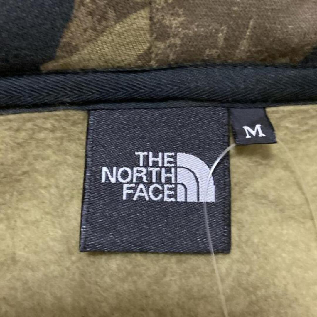 THE NORTH FACE(ザノースフェイス)のTHE NORTH FACE(ノースフェイス) パーカー サイズM メンズ - カーキ×黒×マルチ 長袖/迷彩柄/刺繍/ジップアップ メンズのトップス(パーカー)の商品写真