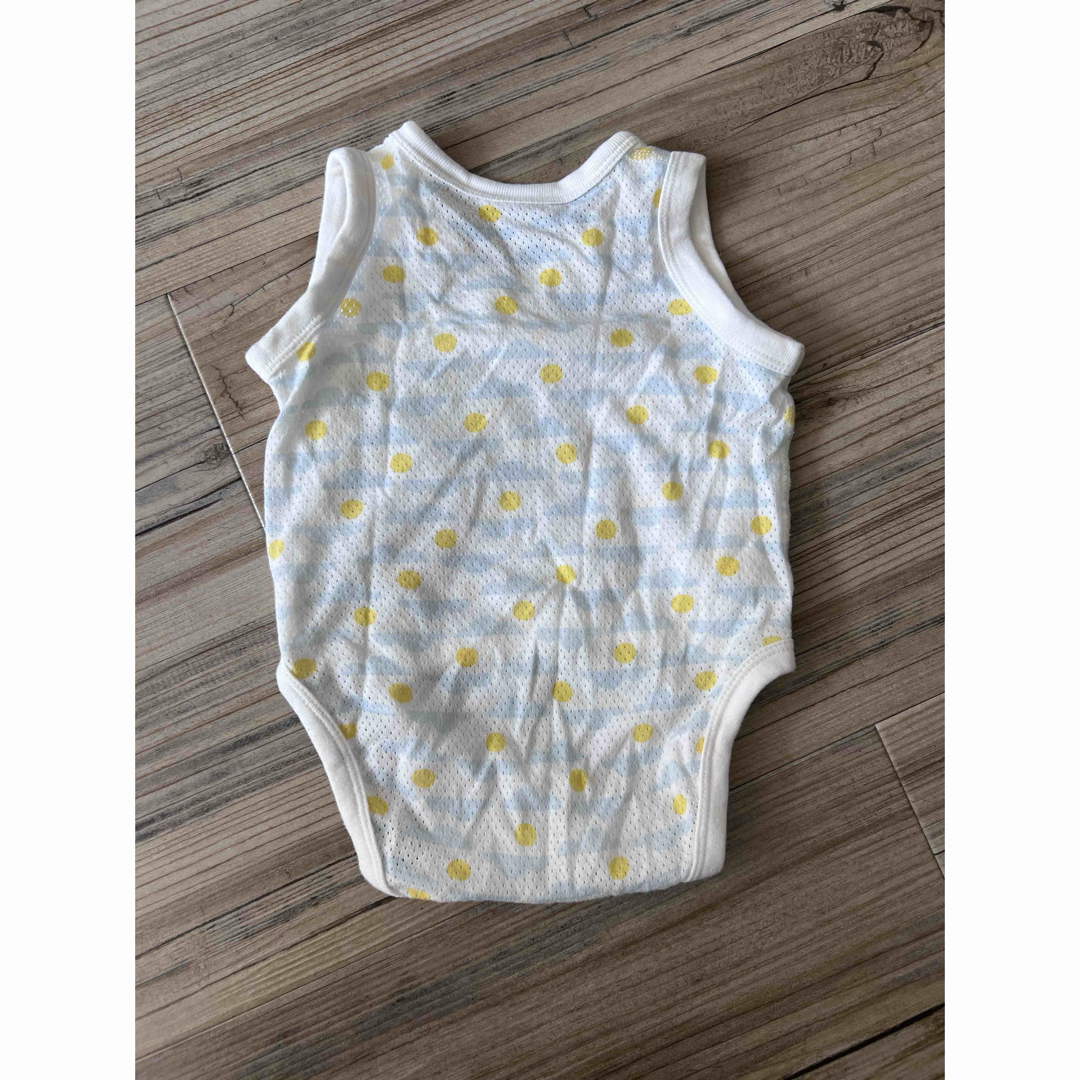 UNIQLO(ユニクロ)の【ユニクロ】肌着　ロンパース　4枚セット 60cm UNIQLO キッズ/ベビー/マタニティのベビー服(~85cm)(肌着/下着)の商品写真