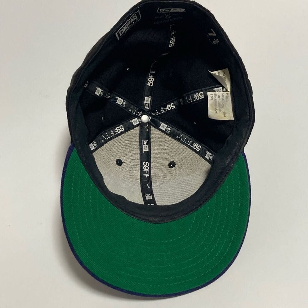 NEW ERA(ニューエラ)のNEW ERA ☆ Crooks & Castles キャップ 帽子 ブラック ブルー 黒 7 5/8 60.6cm ストリート アメカジ 古着 クルックス ニューエラ■SHW127 メンズの帽子(キャップ)の商品写真