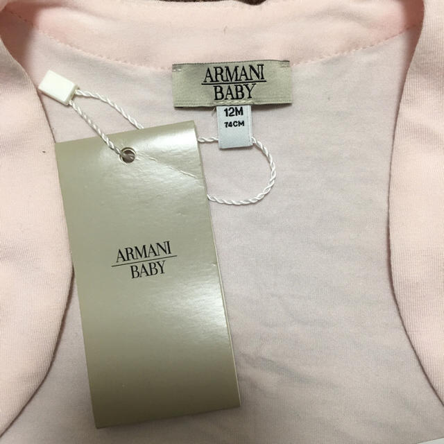 ARMANI JUNIOR(アルマーニ ジュニア)のARMANI BABY ボレロ 12M 74cm キッズ/ベビー/マタニティのベビー服(~85cm)(カーディガン/ボレロ)の商品写真